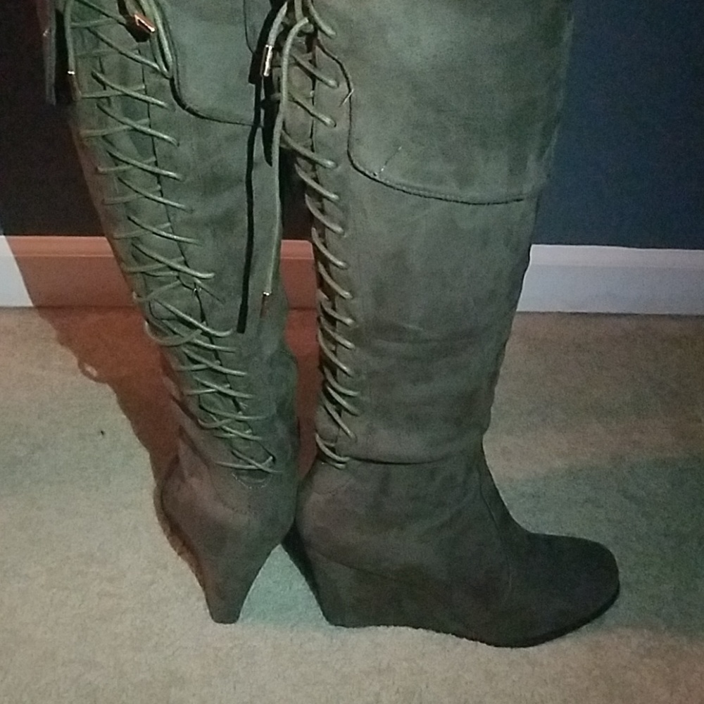 Wedged heel  boot